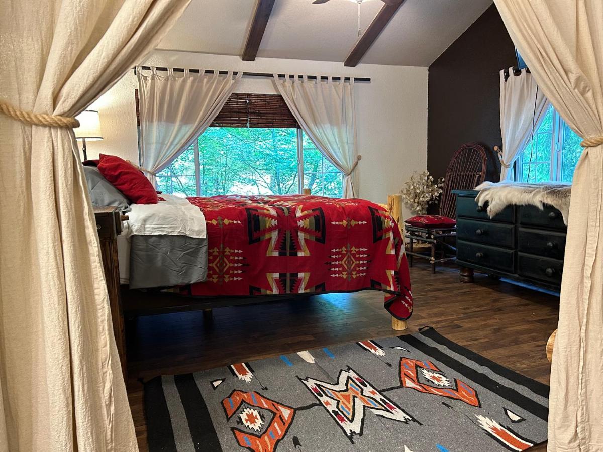 Cozy Bird House W Big Screen! Mount Hood Village エクステリア 写真