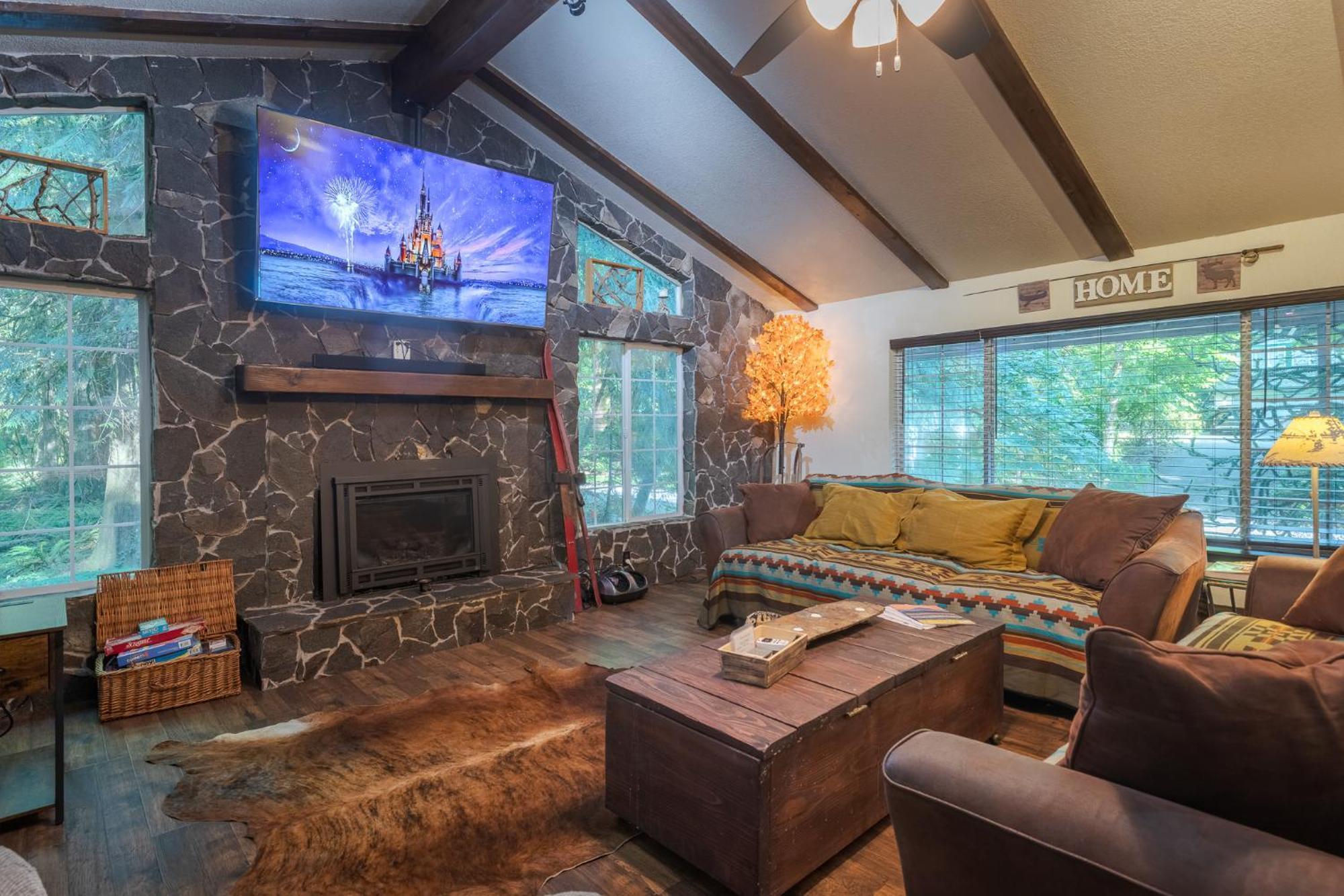 Cozy Bird House W Big Screen! Mount Hood Village エクステリア 写真